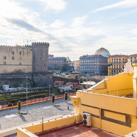 Piazza Municipio Apartments By Wonderful Italy ナポリ エクステリア 写真